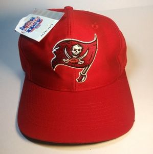 Vintage 90's Tampa Bay Buccaneers Snapback NFL VTG